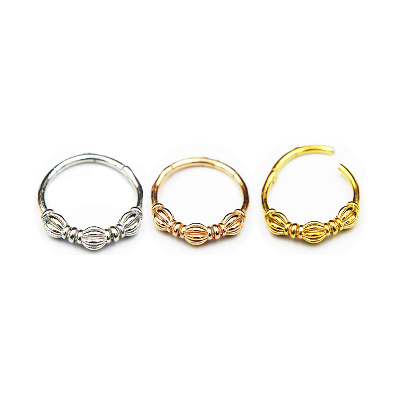 Hinged Segment Ring with Cool Design