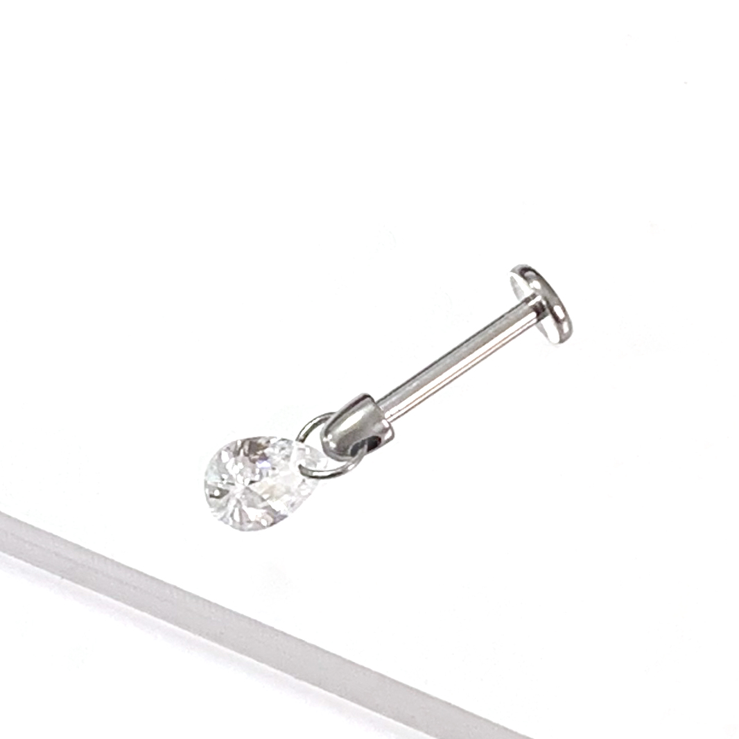 Ear Stud with Waterdrop-shaped CZ