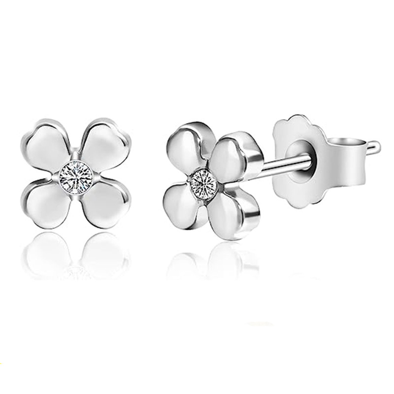 Flower-shaped Ear Stud