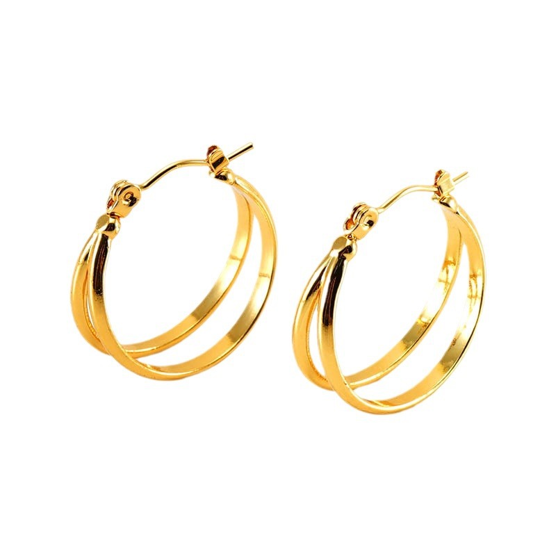 Ear Hoop in Gold Color