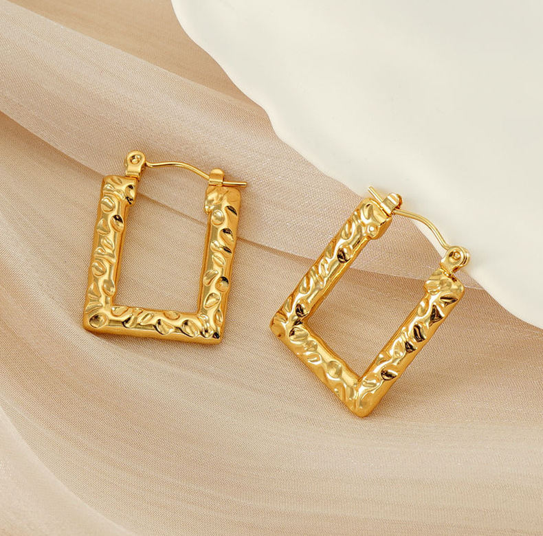 18k Gold Plated Ear Hoop