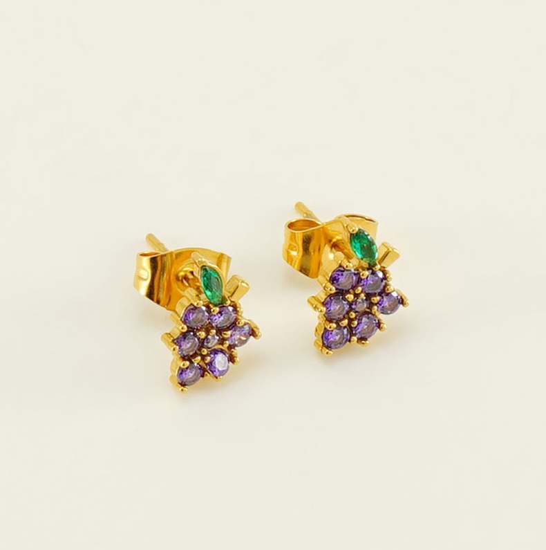 Grape-top Ear Stud