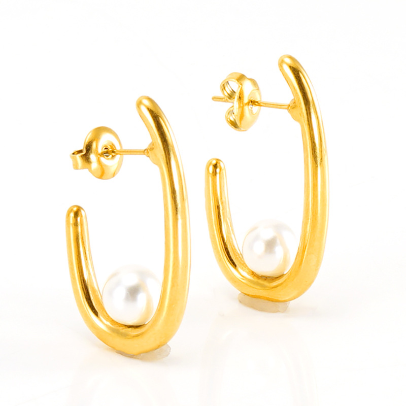 Statement Earring with Pearl