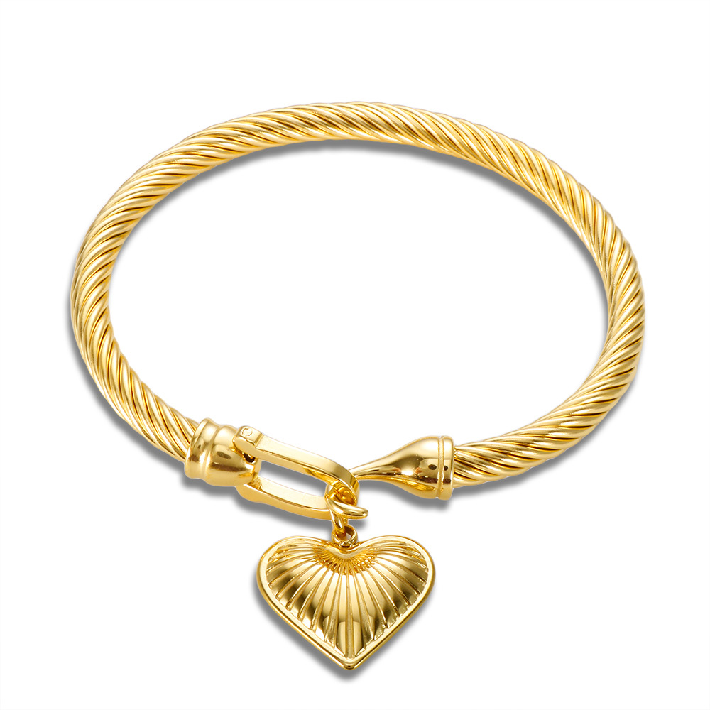 Bracelet with Heart