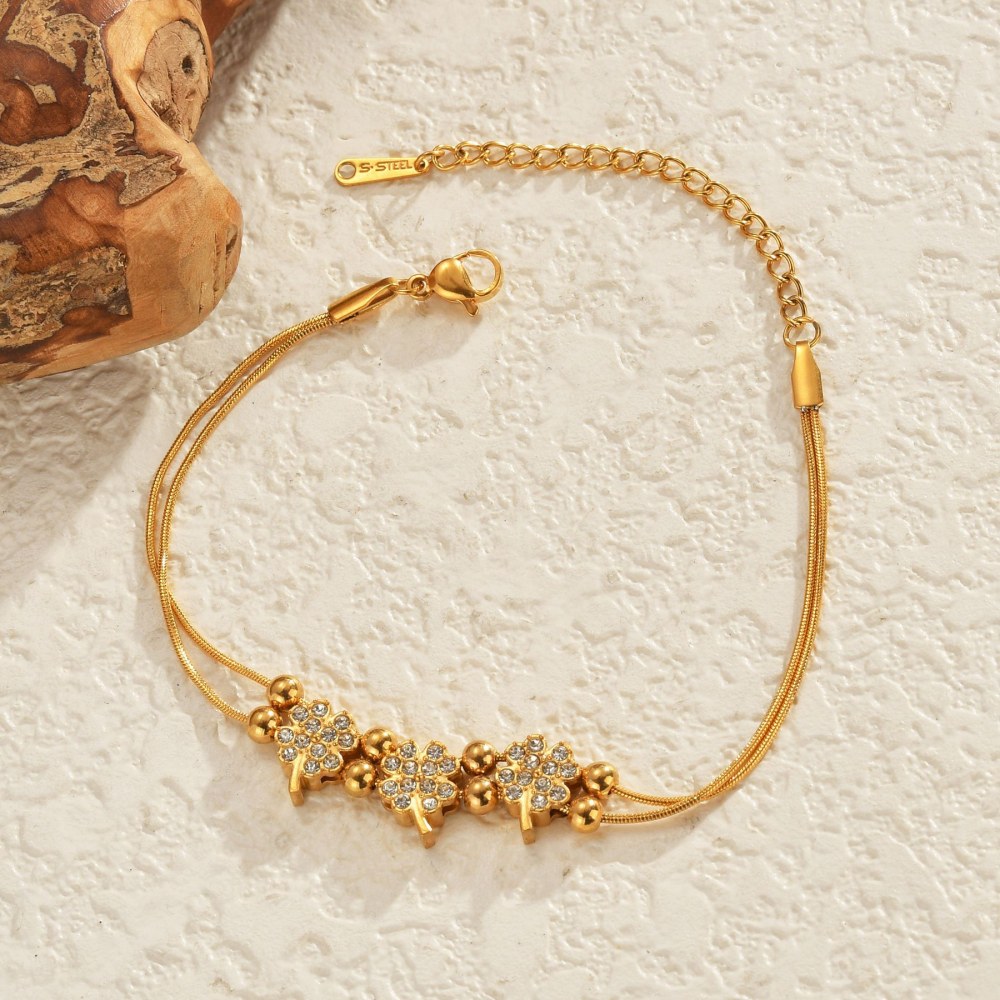 Bracelet with Leaf