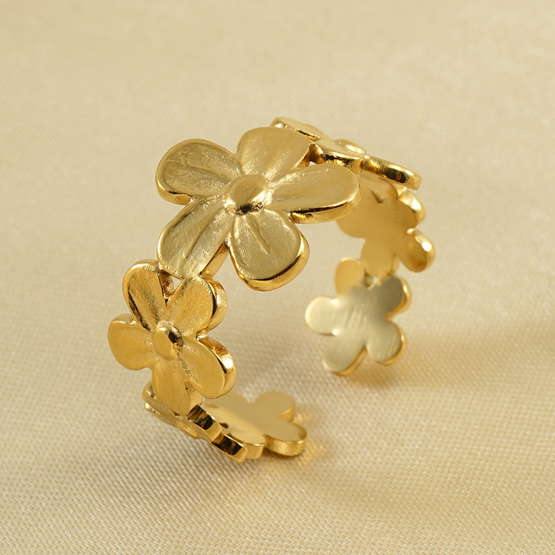 Opening Adjustable Ring with Flower