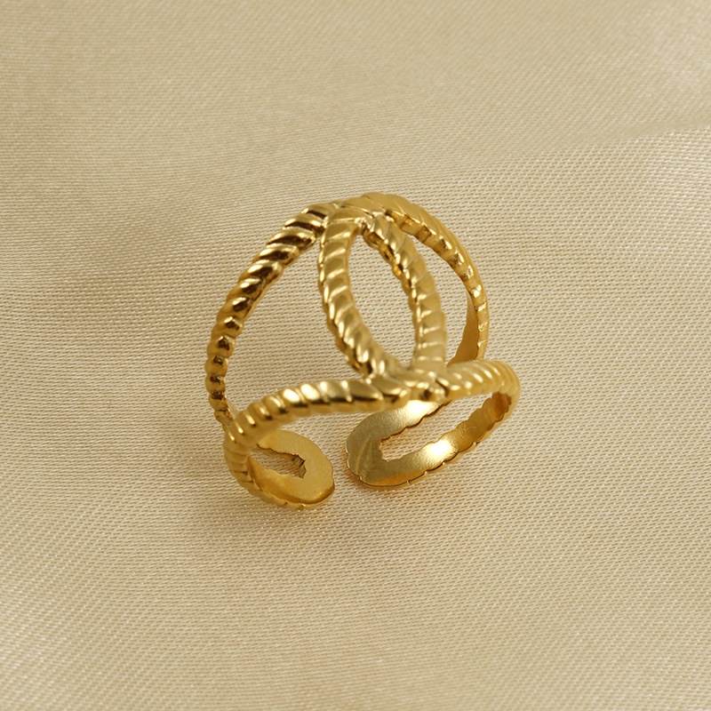 Opening Adjustable Ring