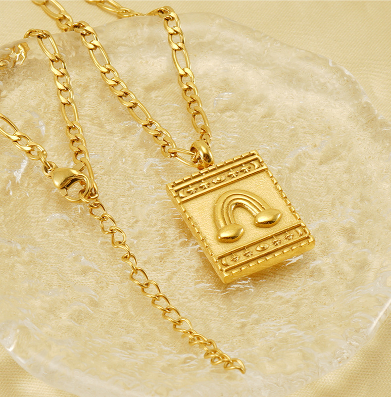 18k Gold Plated Necklace with Figaro Cha