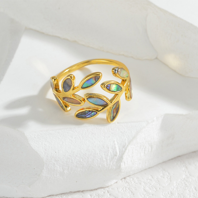 Ring with Colorful Shell