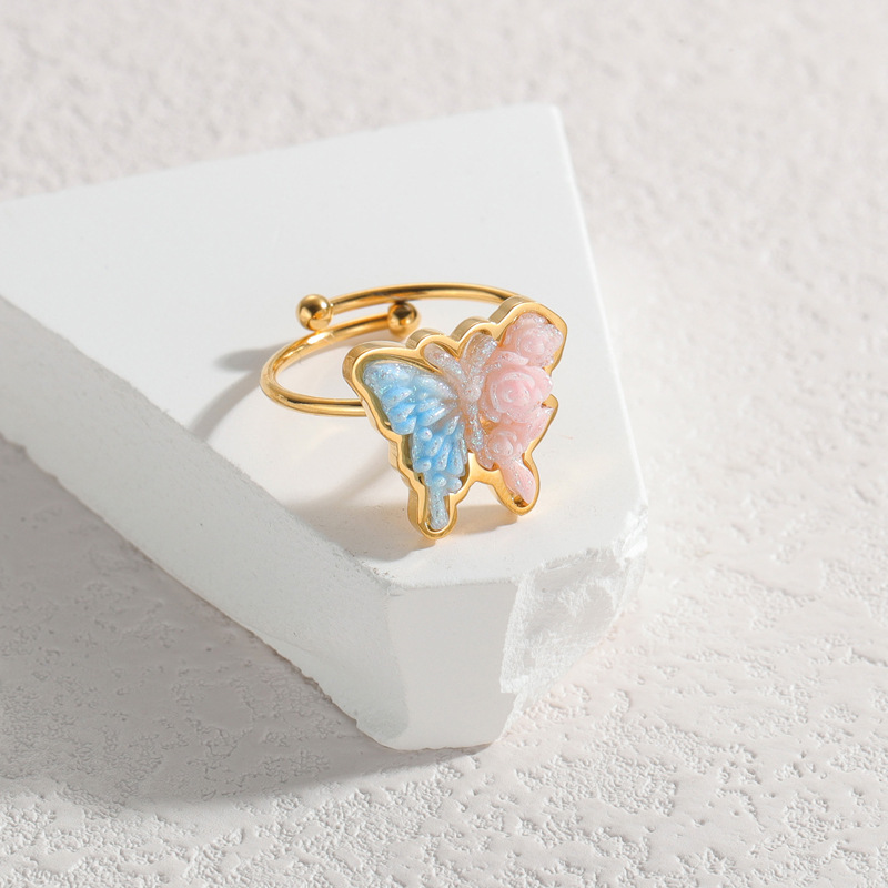 Ring with Butterfly