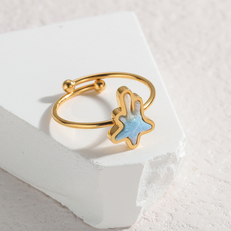 Ring with Star