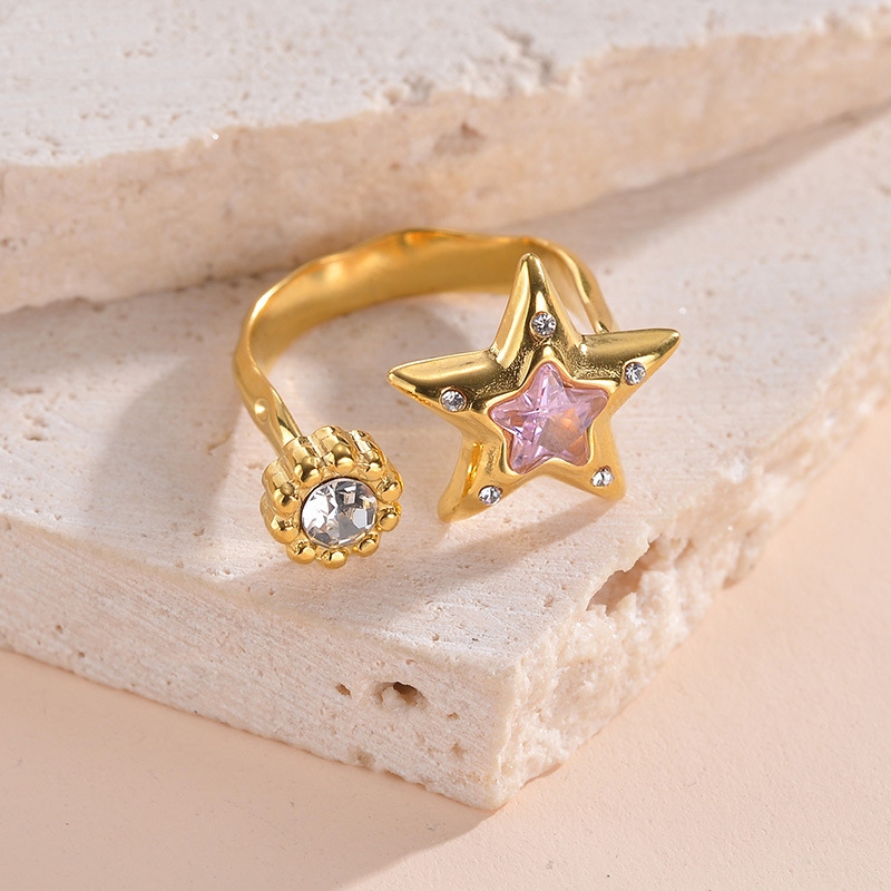 Ring with Star