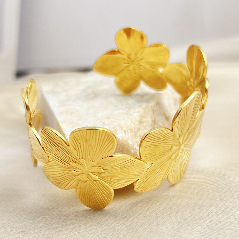 Flower Bangle