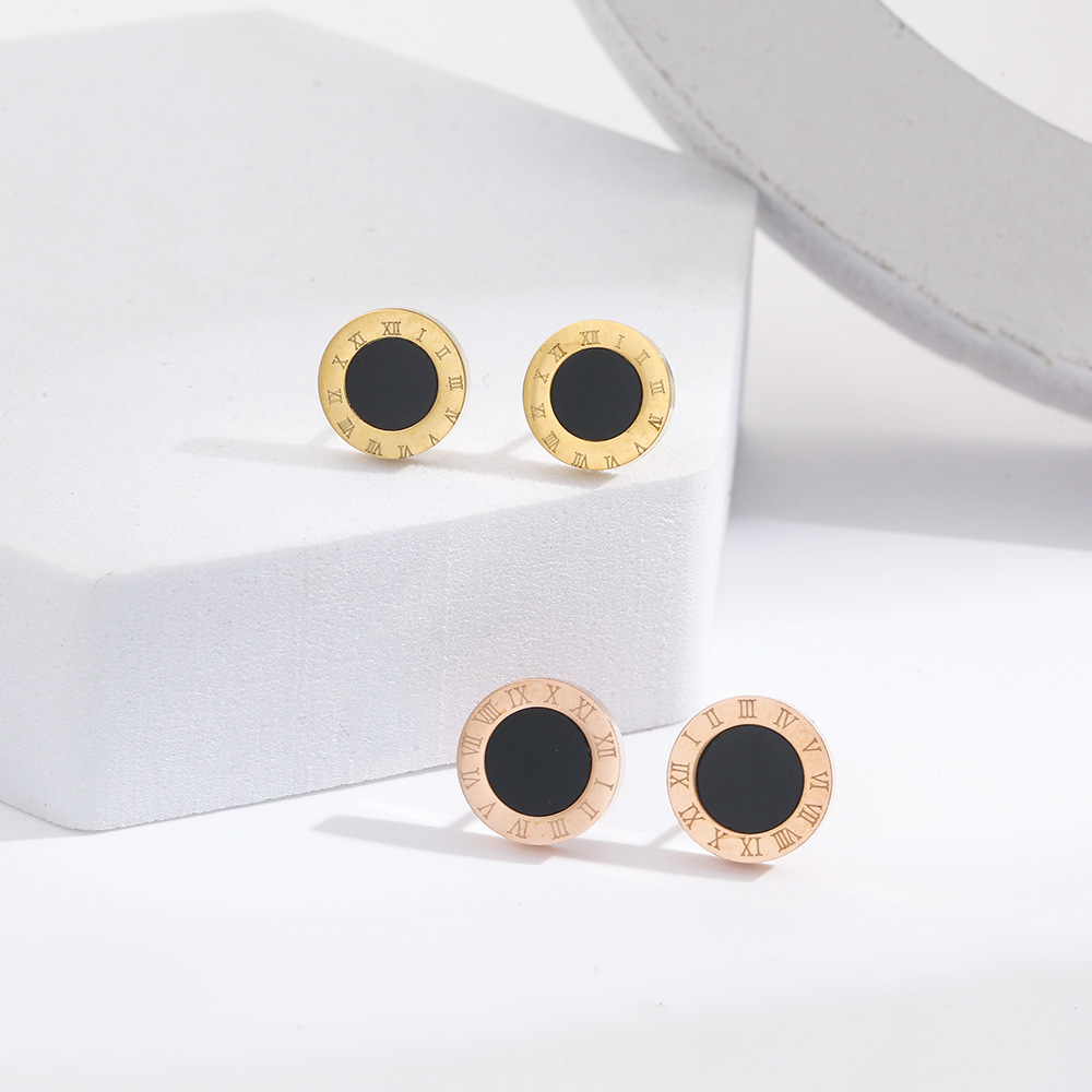 Statement Ear Stud