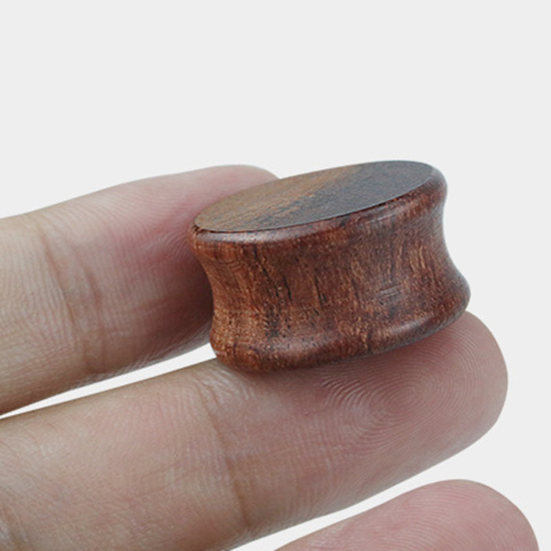 Wood Double-flare Ear Plug Piercing(图1)