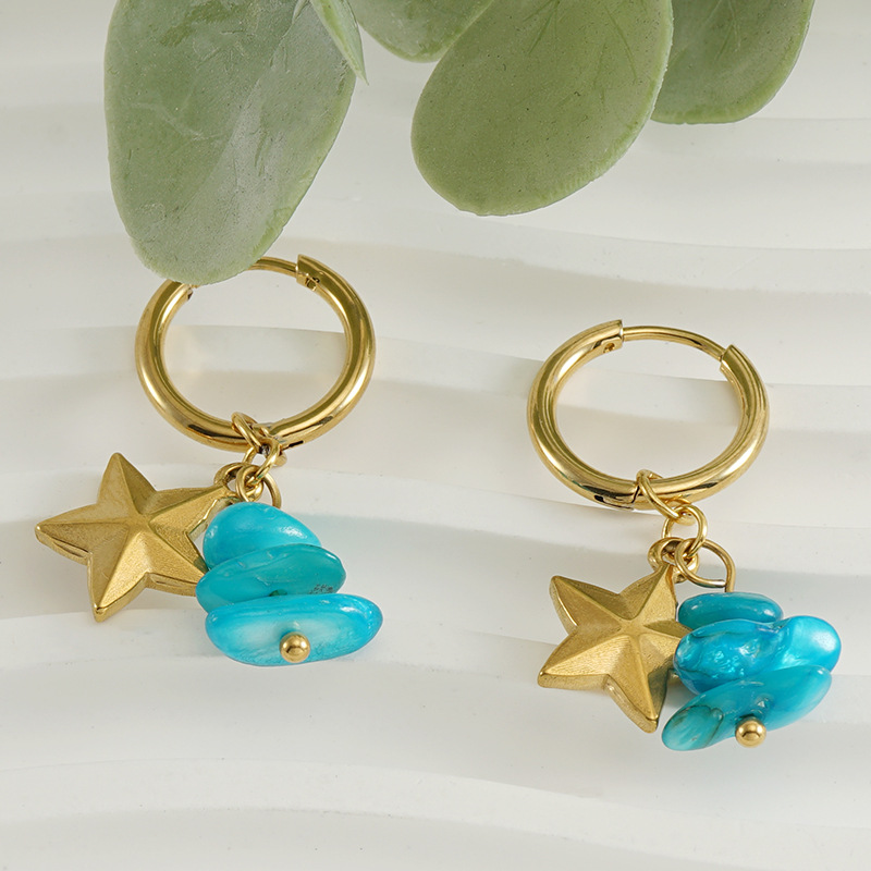 Ear Huggies with Turquoise Dangle(图1)