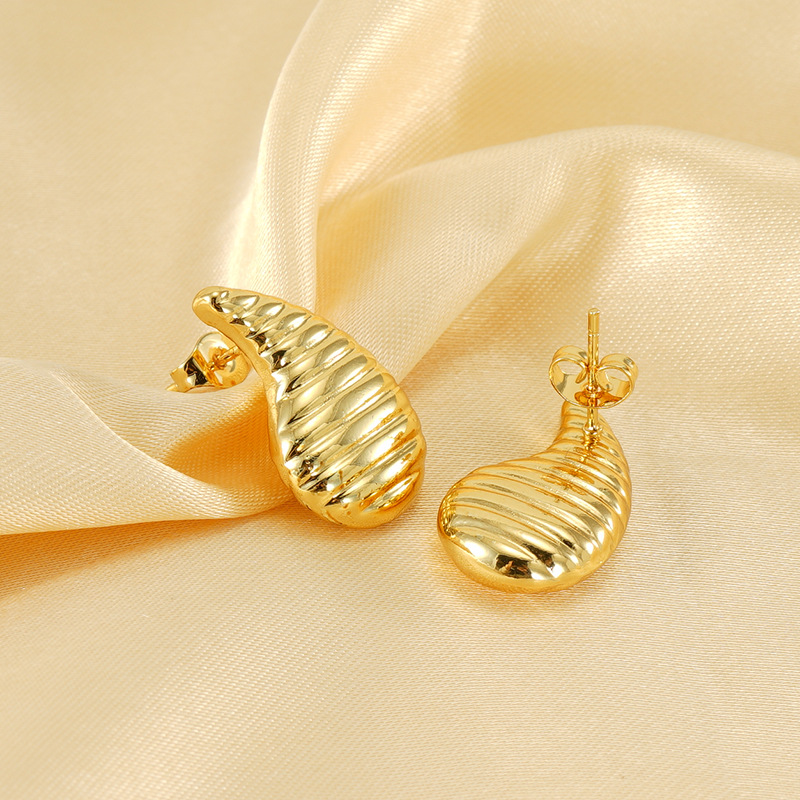 Waterdrop Statement Earring(图1)