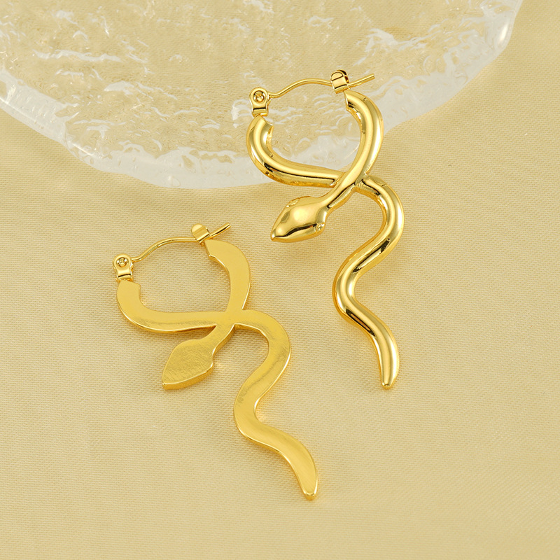 Snake-look Earring(图1)