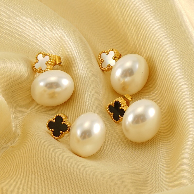 Ear Stud with Pearl(图1)