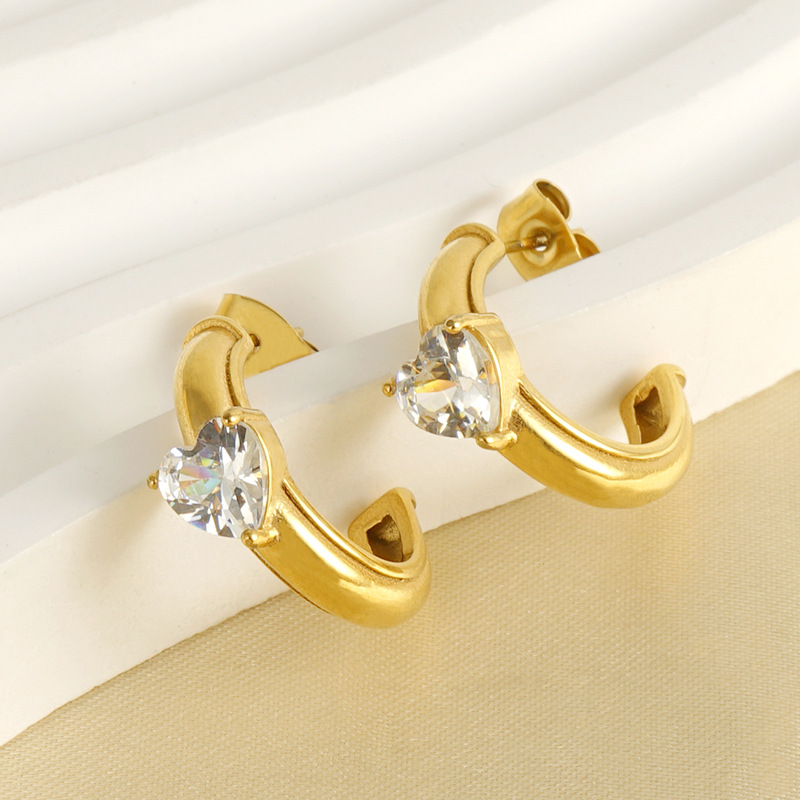 Statement Earring with Heart Zircon(图1)