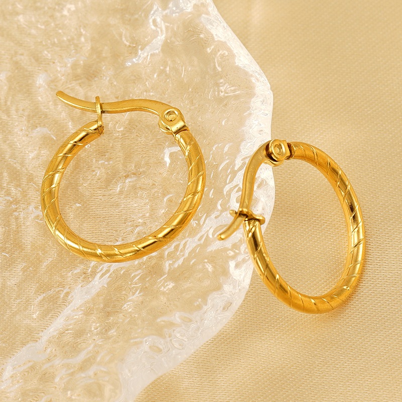 18k Gold Plated Ear Hoop(图1)