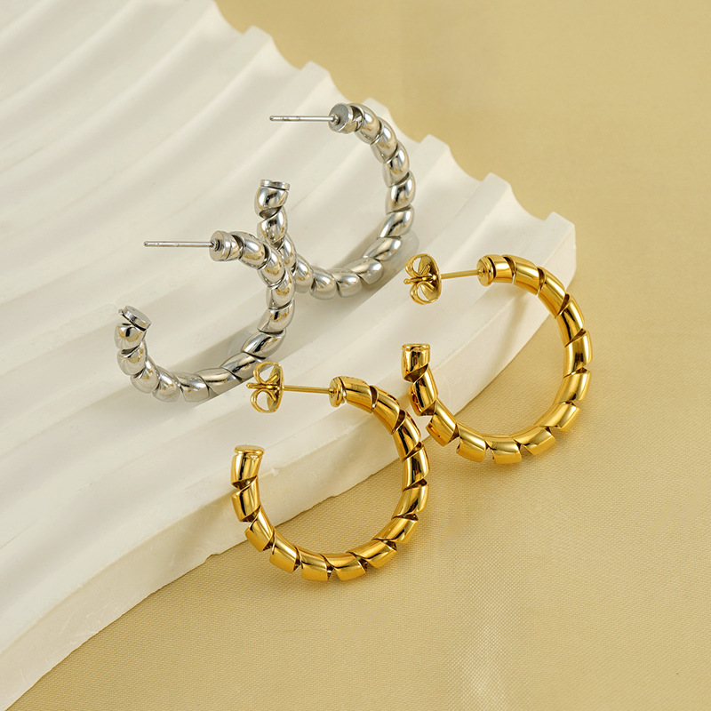 18k Gold Plated Statement Earring(图1)