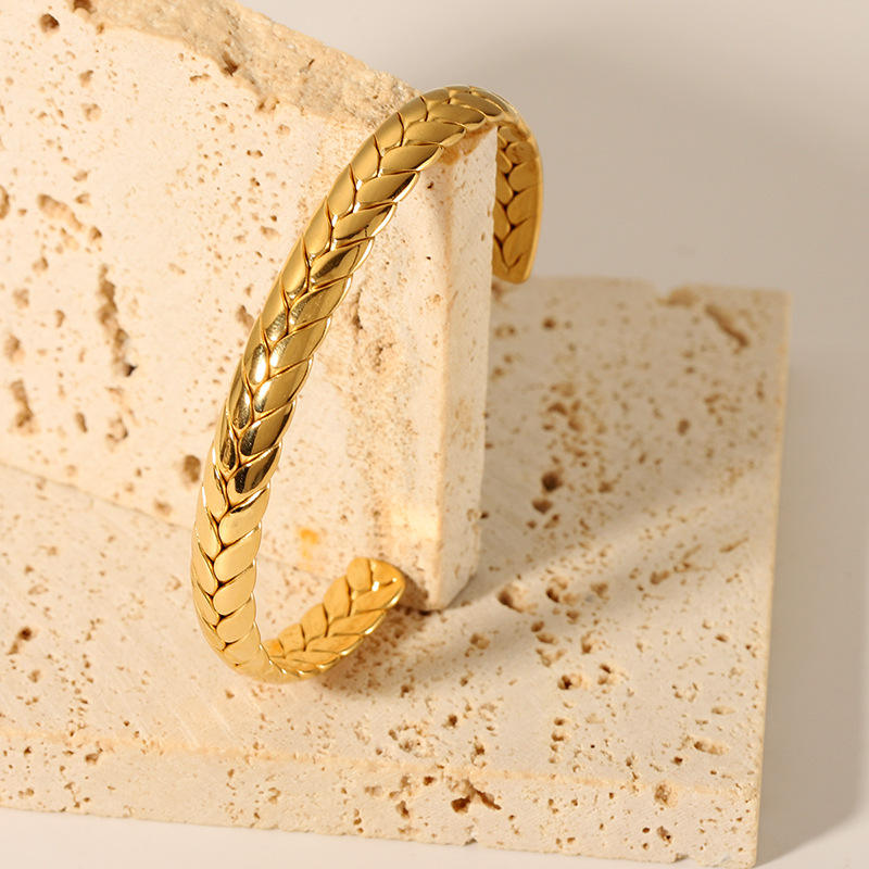 18k Gold Plated Bracelet(图1)