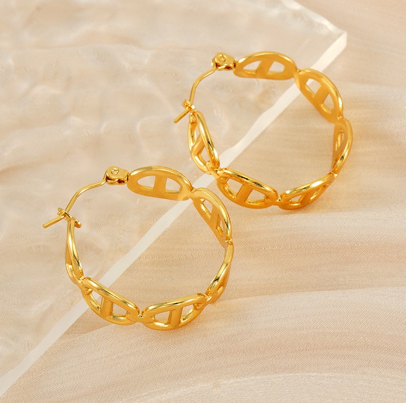 18k Gold Plated Ear Hoop(图1)