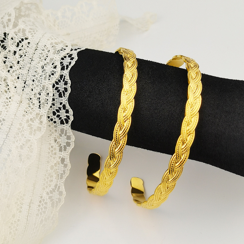 18k Gold Plated Bracelet(图1)