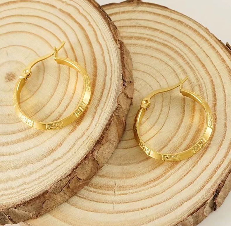 18k Gold Plated Ear Hoop(图1)