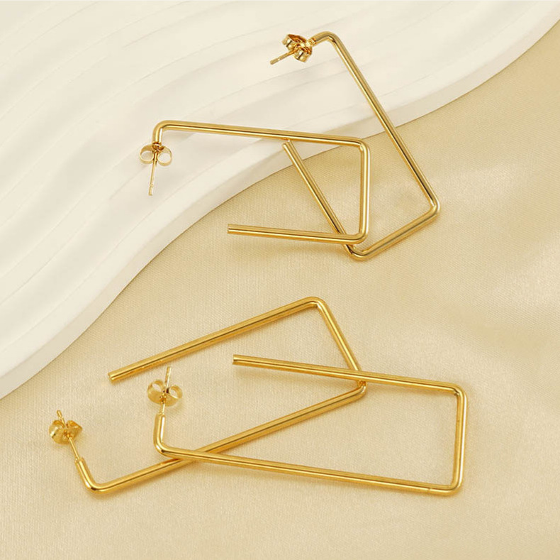 18k Gold Plated Ear Hoop(图1)