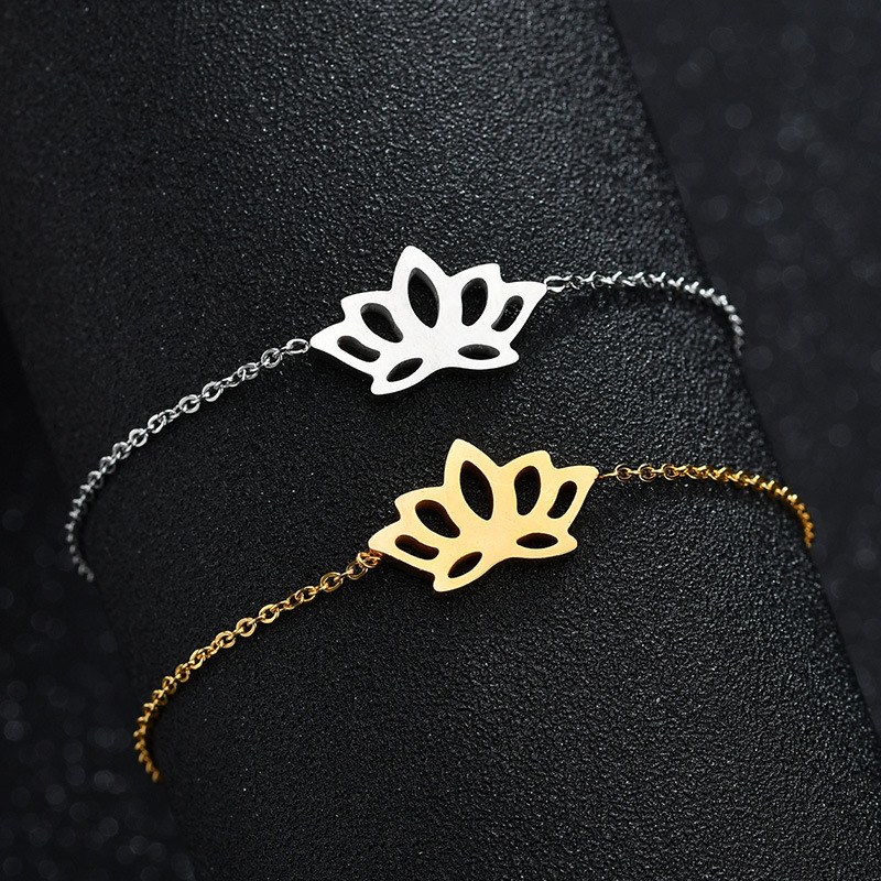 Bracelet with Lotus(图1)