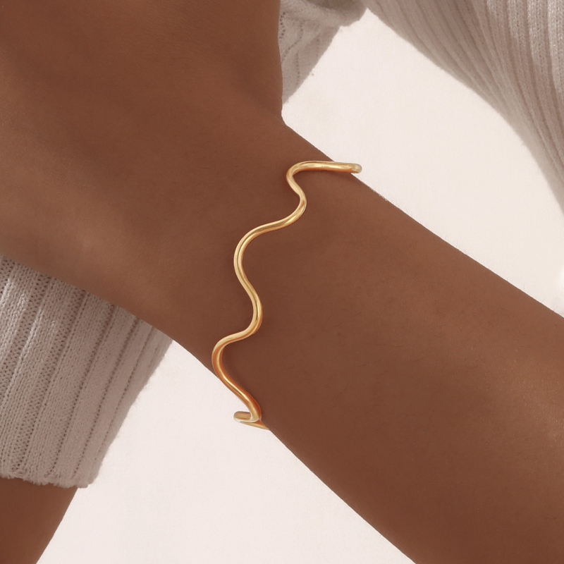 18k Gold Plated Bracelet(图1)