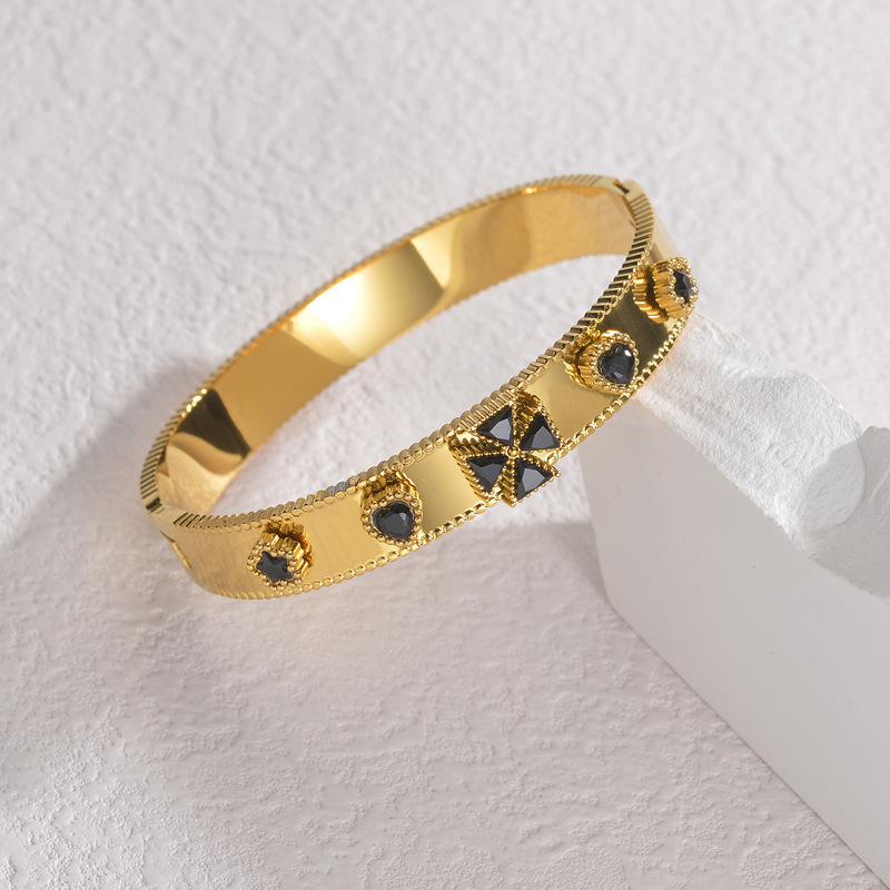 Bracelet with Zircon(图1)