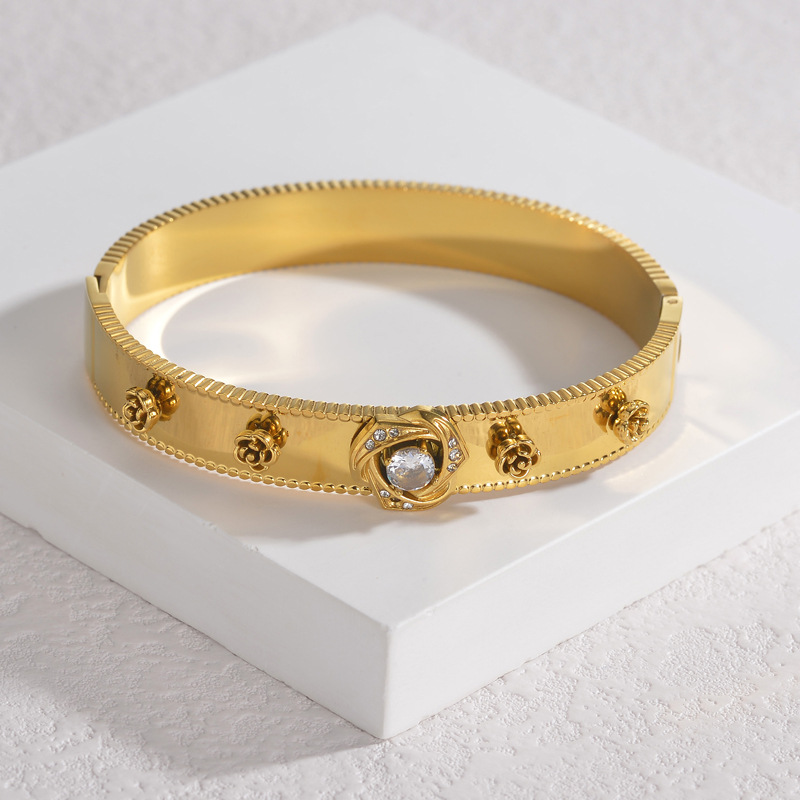 Bracelet with Zircon(图1)