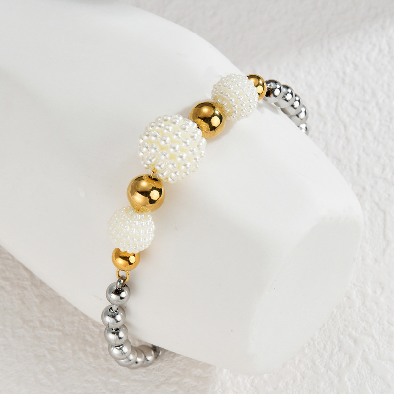 Bracelet with Pearls(图1)