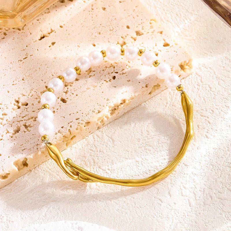 18k Gold Plated Bracelet with Pearl(图1)