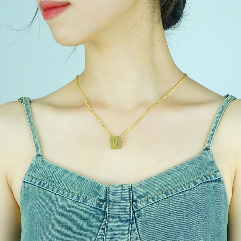 18k Gold Plated Alphabet Necklace(图1)