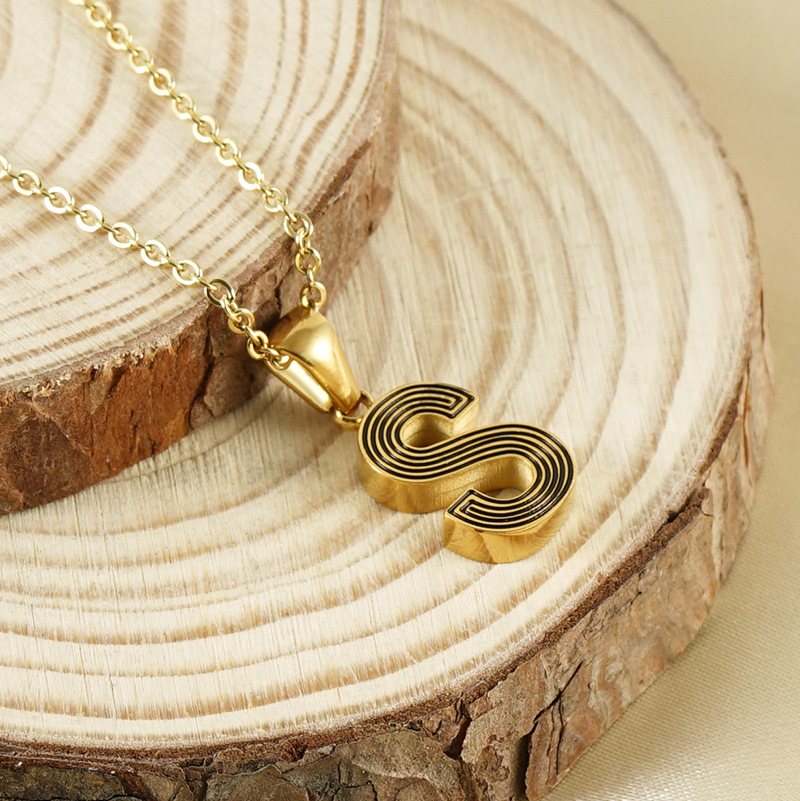 18k Gold Plated Alphabet Necklace(图1)