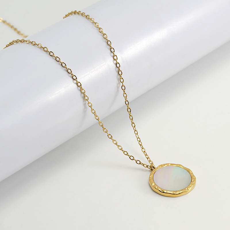 18k Gold Plated Necklace with Shell(图1)