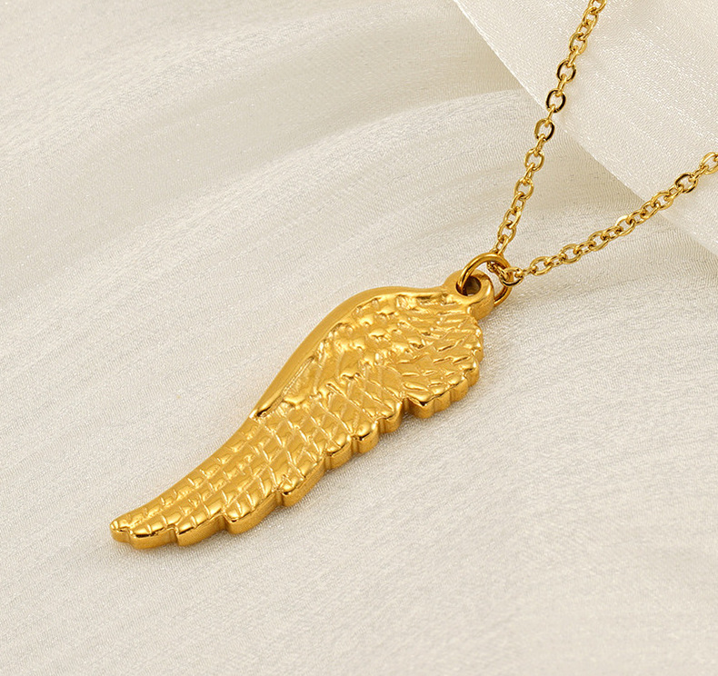 Necklace with Wing(图1)