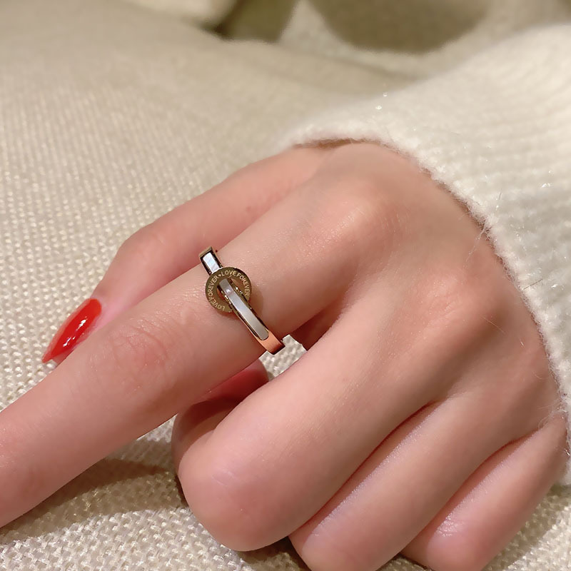 Rose Gold Ring with Shell(图1)