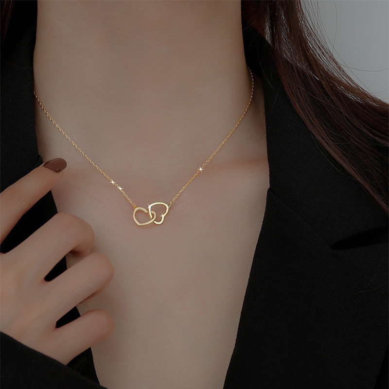 Necklace with Hearts(图1)