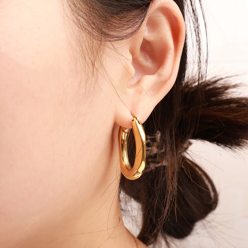 Statement Ear Hoop(图1)