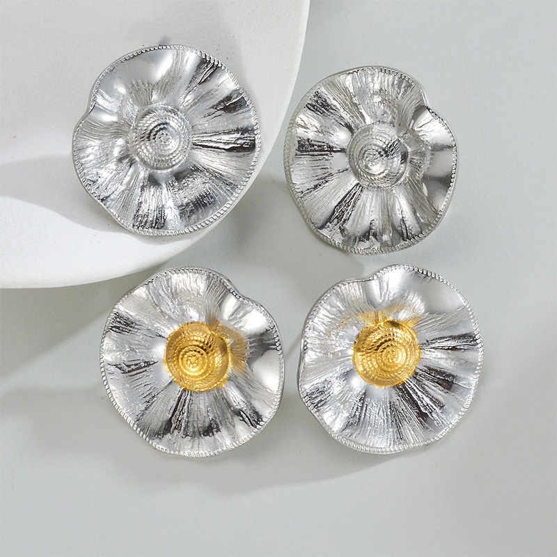 Flower-look Ear Stud(图1)