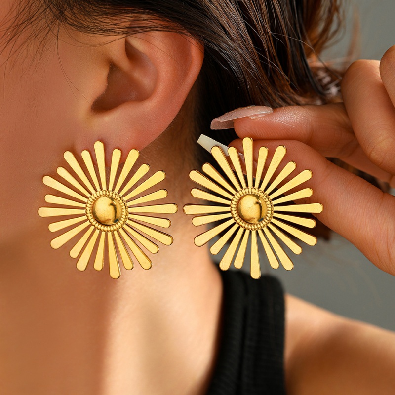 Flower-look Ear Stud(图1)